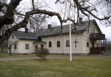Mässa i Klostergården – Varje torsdagskväll kl. 18.30 firas mässa i Klostergårdens kapell. Mässa i Klostergården – Varje torsdagskväll kl. 18.30 firas mässa i Klostergårdens kapell.