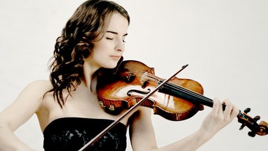 Alina Pogostkina, violin. Foto Felix Broede Alina Pogostkina, violin. Foto Felix Broede